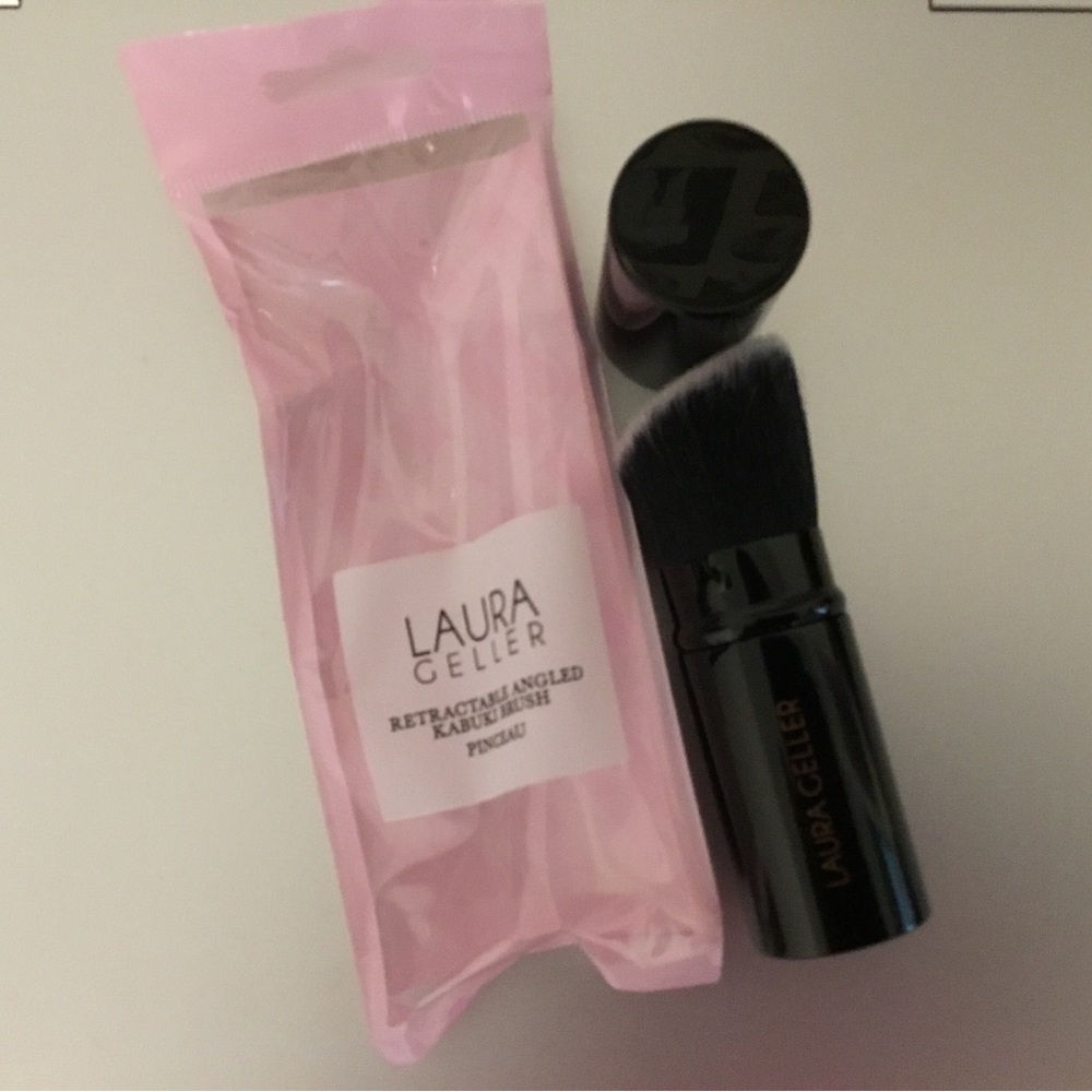 Laura Geller Brush